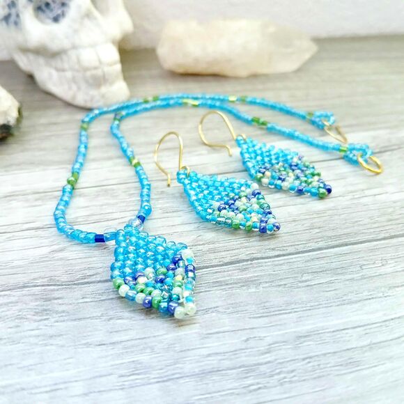 Beaded Choker & Earring Set, Blue & Green - Picture 4 of 6
